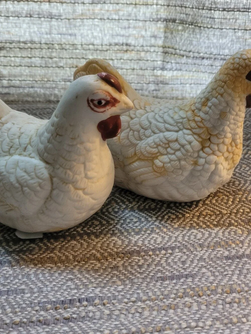 Ceramic Nesting Hen & Chicken Figurines - Set of 2 Country Farmhouse Decor VTG